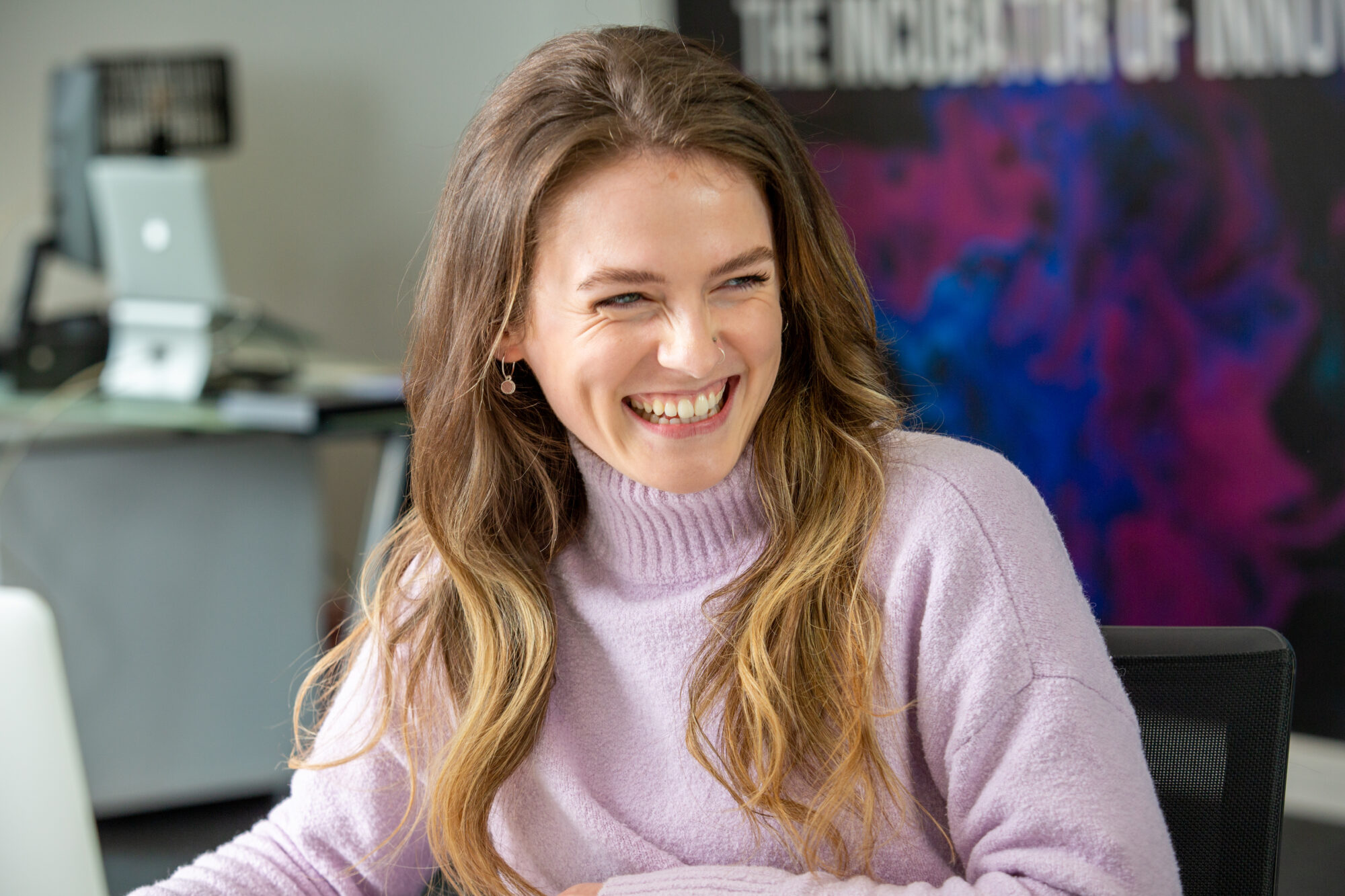 Cerys Moore
Account Executive