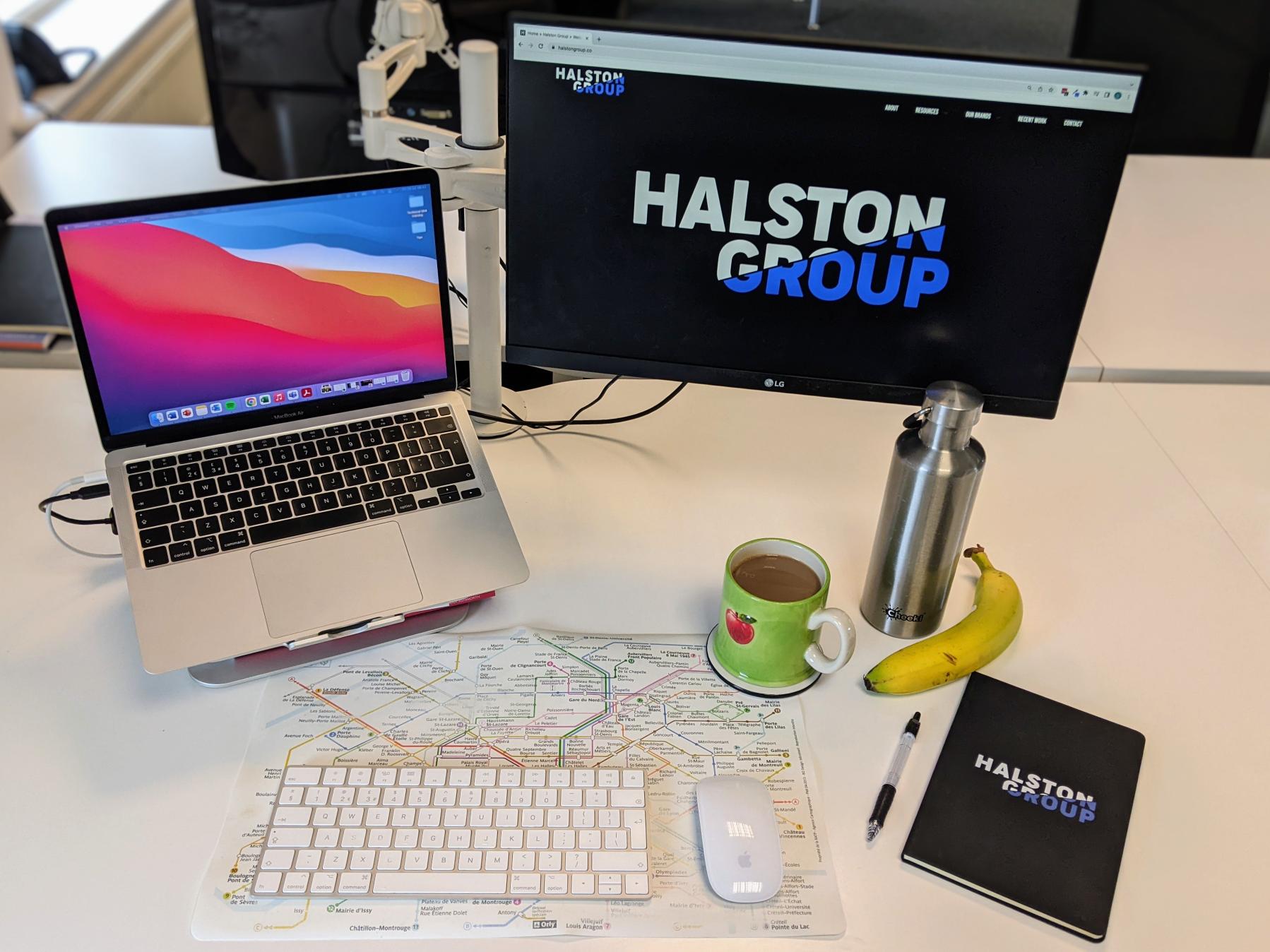 My desk at HB2B before all the madness of the day! Gabrielle's desk at HB2B